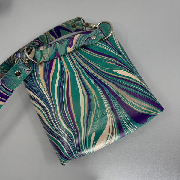 The rear view of the bag