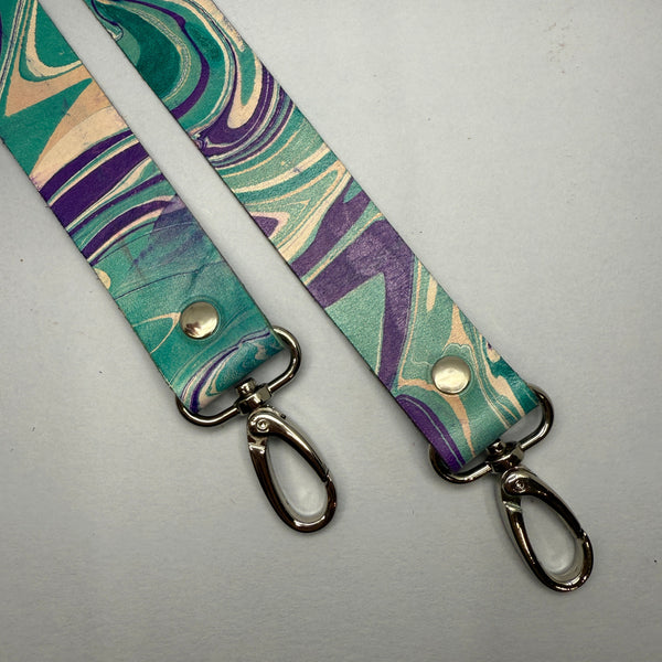 Lobster style bag clips