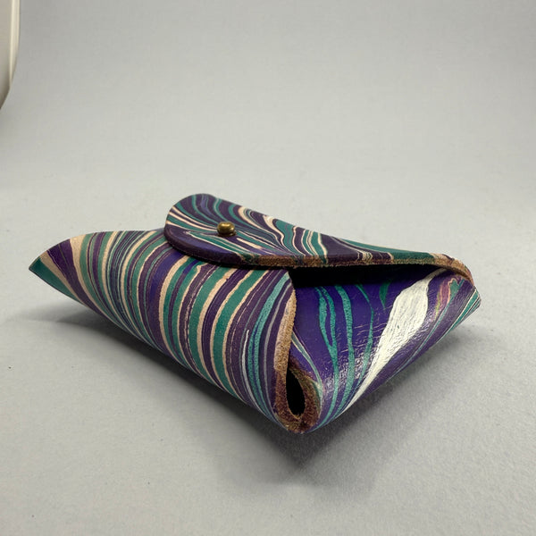 Angled view of left side and base