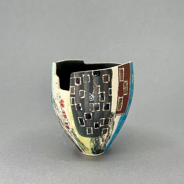 Small Manhattan Vessel by Linda Cavill