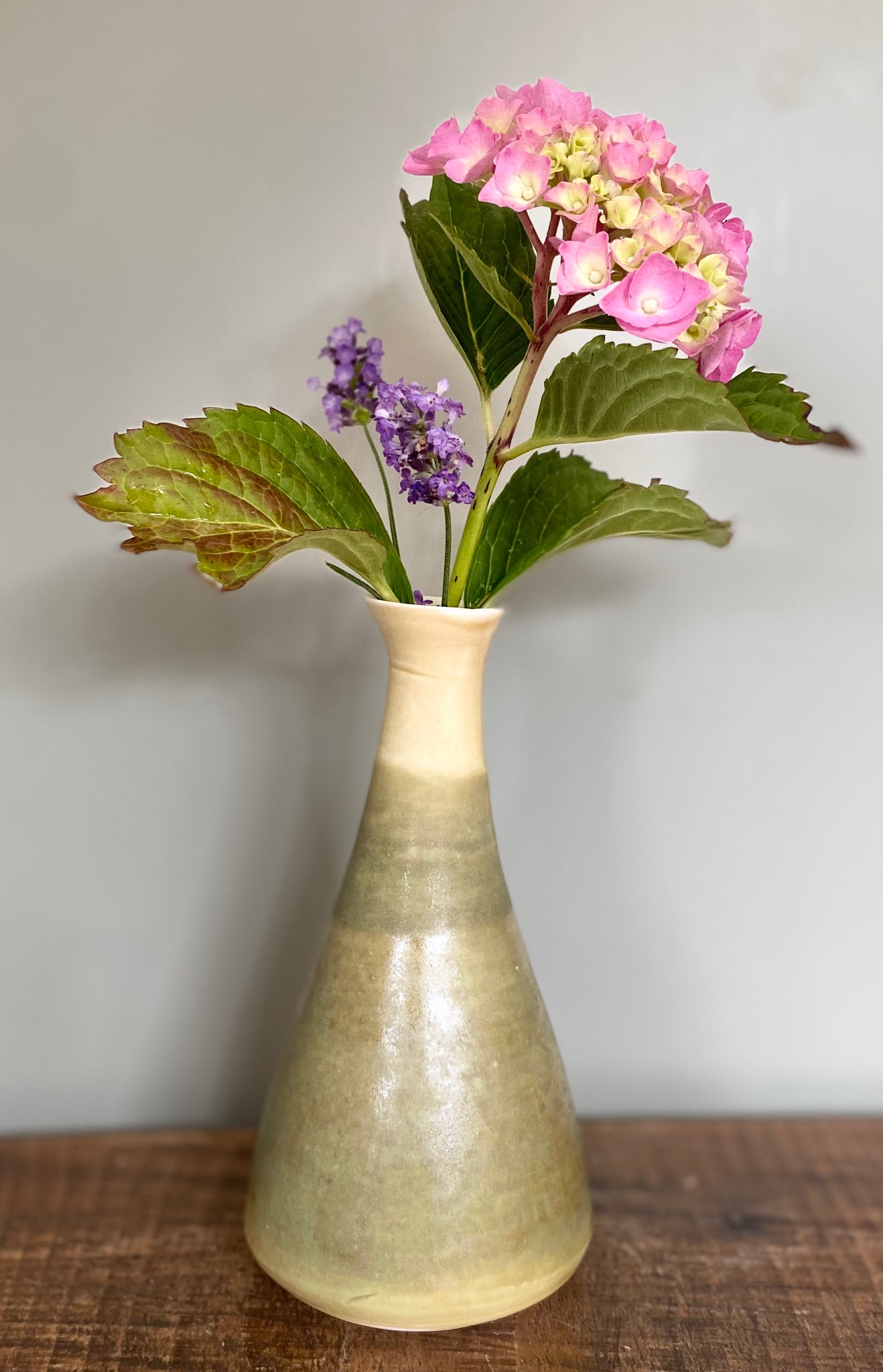 Porcelain.Vase.Chris nder
