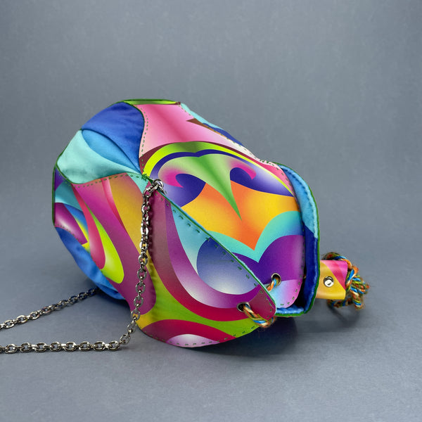 The top and side view of the medium Fiesta bag as it lays on it's side