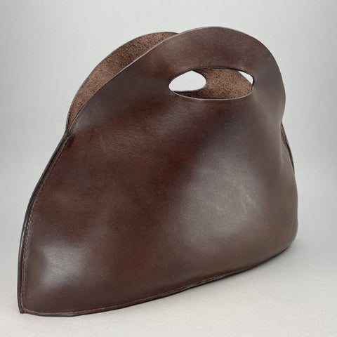 Main panel view of Brown Shopper by Elizabeth Bond