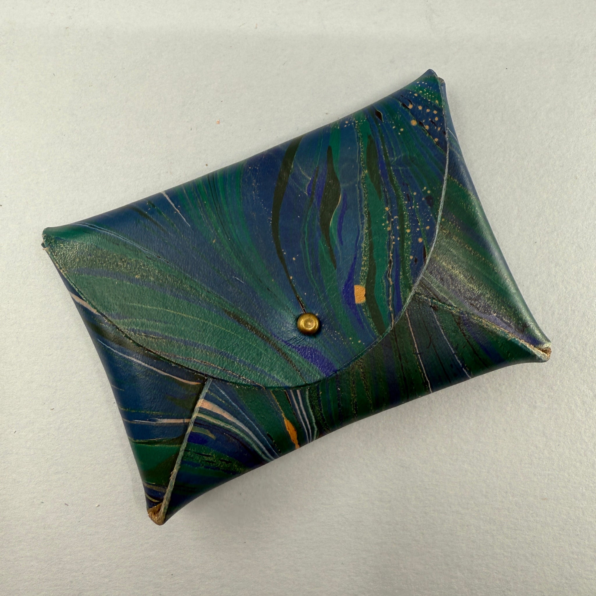 Looking at the front of the purse