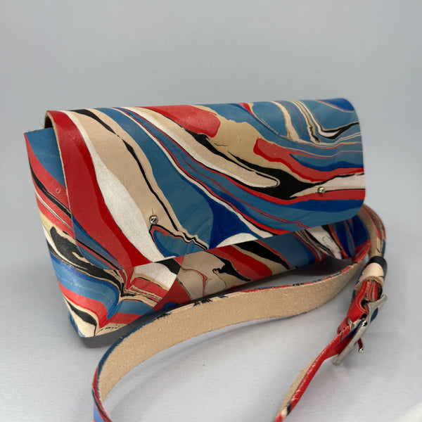 Looking at the front of the bag
