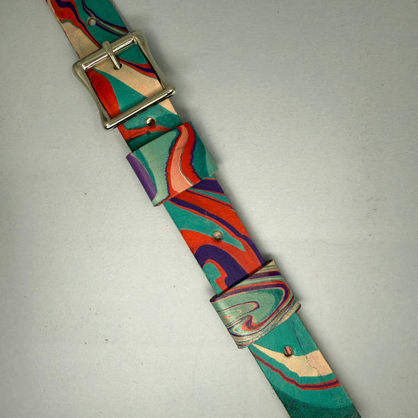 Strap buckle detail